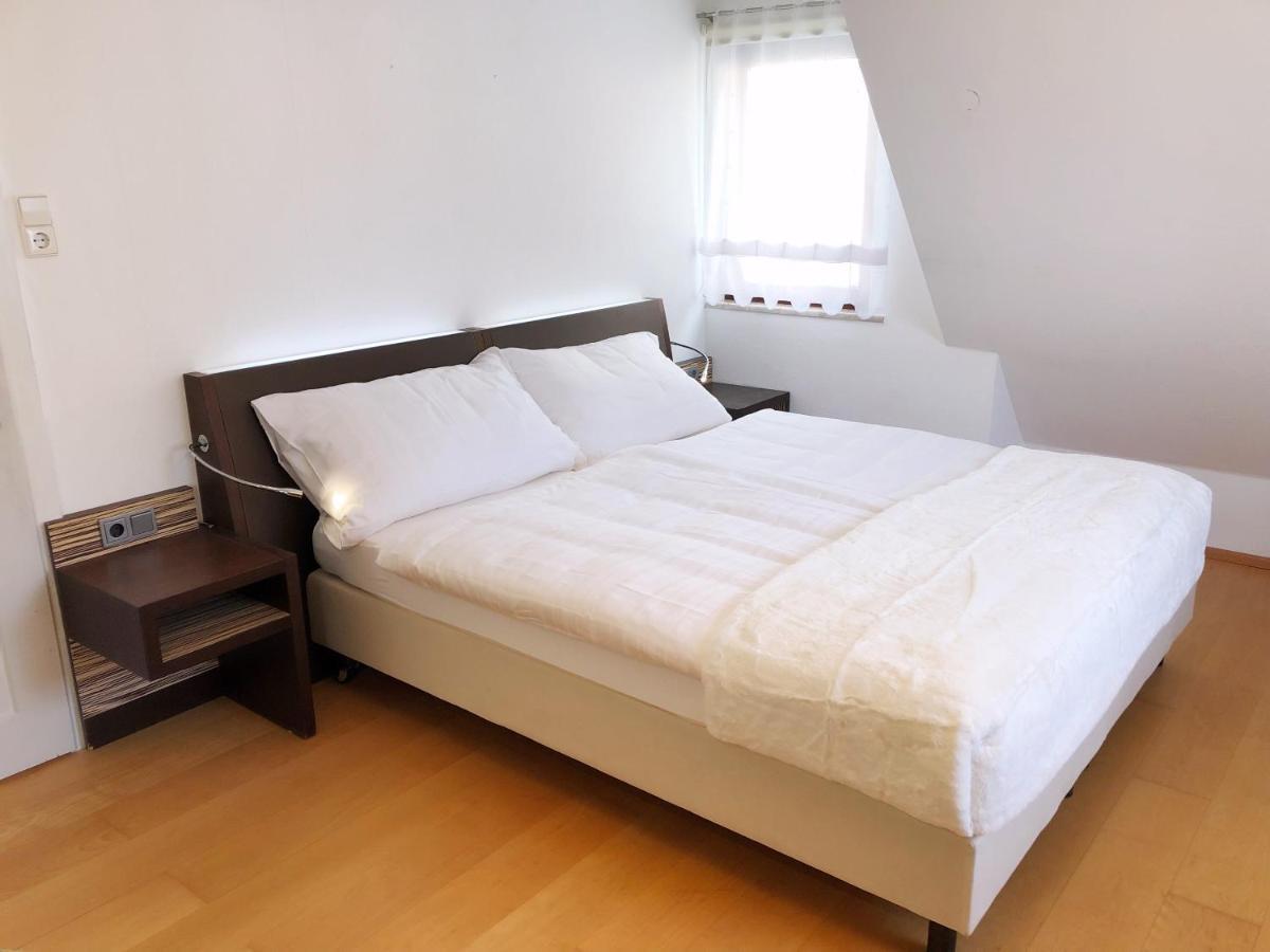 Grosse Wohnung Mit 2 Schlafzimmern Altensteig Exterior photo